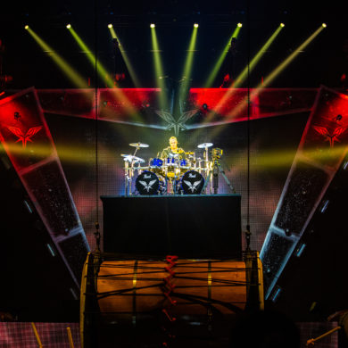 Watch the Command & Conquer live-registration!