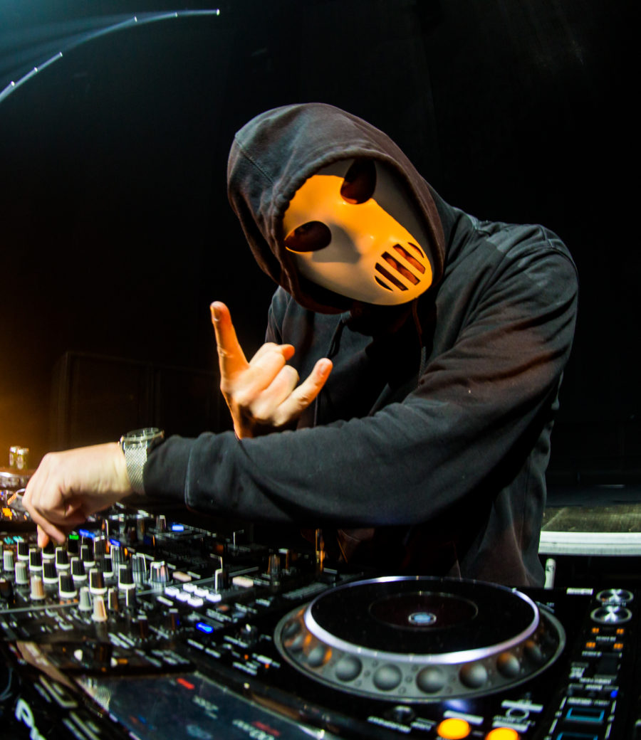 20171203013603_Sunny4ya.com_Angerfist__K1_0629