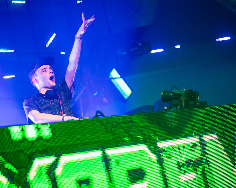 190929_000238_supremacy_delio_hr