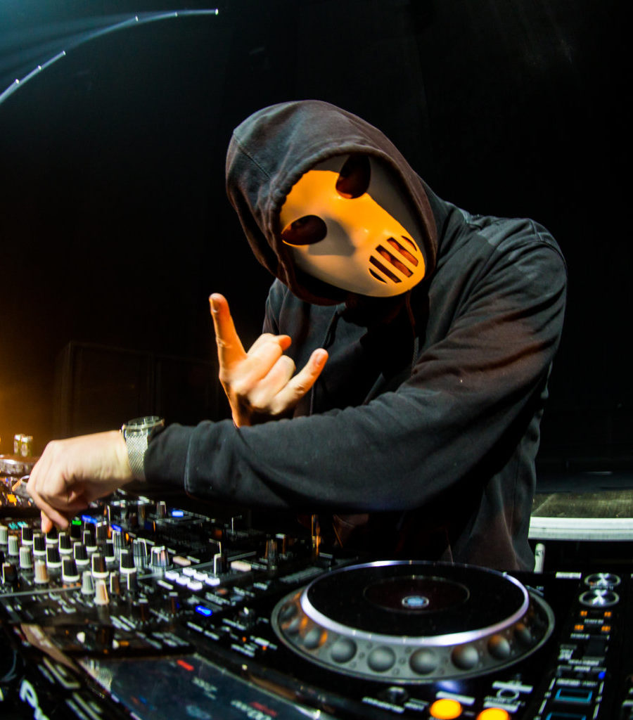 20171203013603_Sunny4ya.com_Angerfist__K1_0629-1536x1024