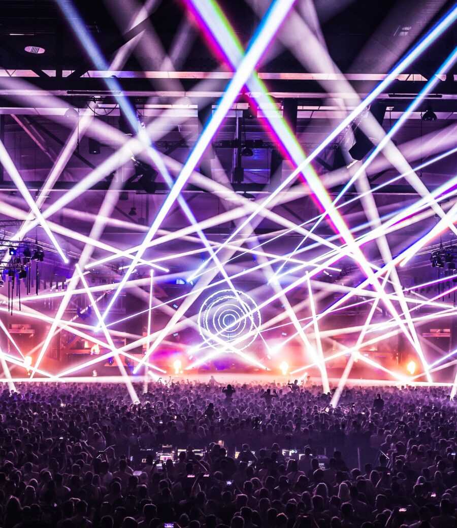 190929_033017_supremacy_delio_hr-min