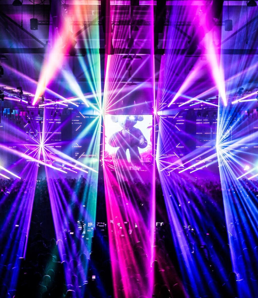 190929_050945_supremacy_delio_hr-min