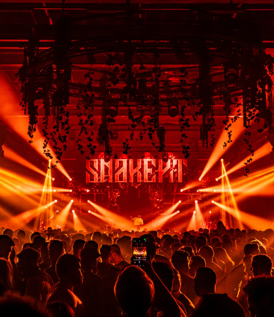 241102-1704-KVDMPHOTOGRAPHY-SNAKEPIT--HR